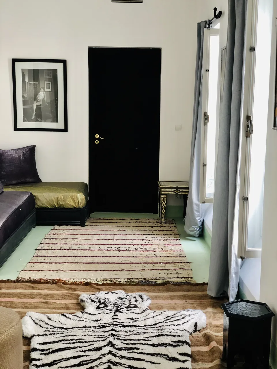 The Suite — details